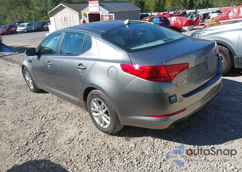 2013 Kia Optima Lx z USA, uszkodzony, nr VIN 5XXGM4A77DG175050